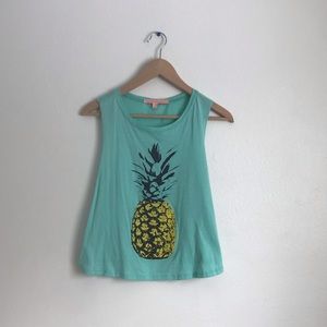 💎 (NEW) Rebellious One Muscle Tank Crop Top 💎